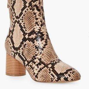 McKayla Cylinder Heeled Bootie
